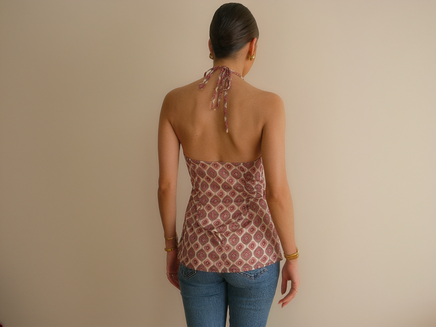 Riwaayat halter kurti